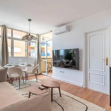 Cozy In With Views Apartment Fuengirola