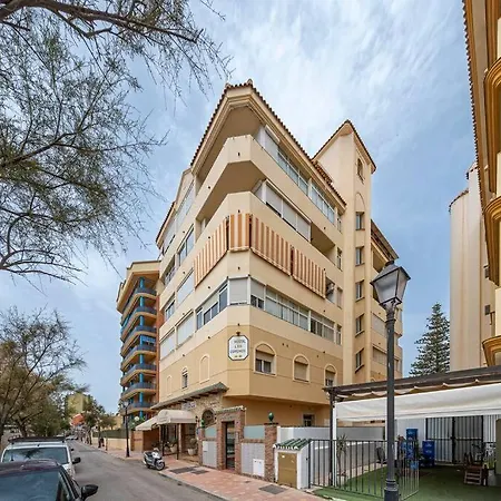 Cozy In With Views Apartment Fuengirola